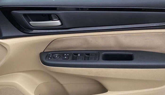 2019 Honda Amaze 1.2L I-VTEC S, Petrol, Manual, 60,046 km, Driver Side Door Panels Control