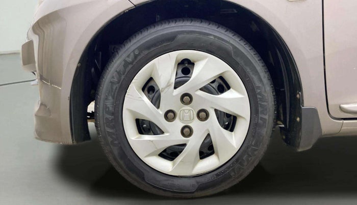 2014 Honda Amaze 1.5L I-DTEC SX, Diesel, Manual, 1,05,635 km, Left Front Wheel