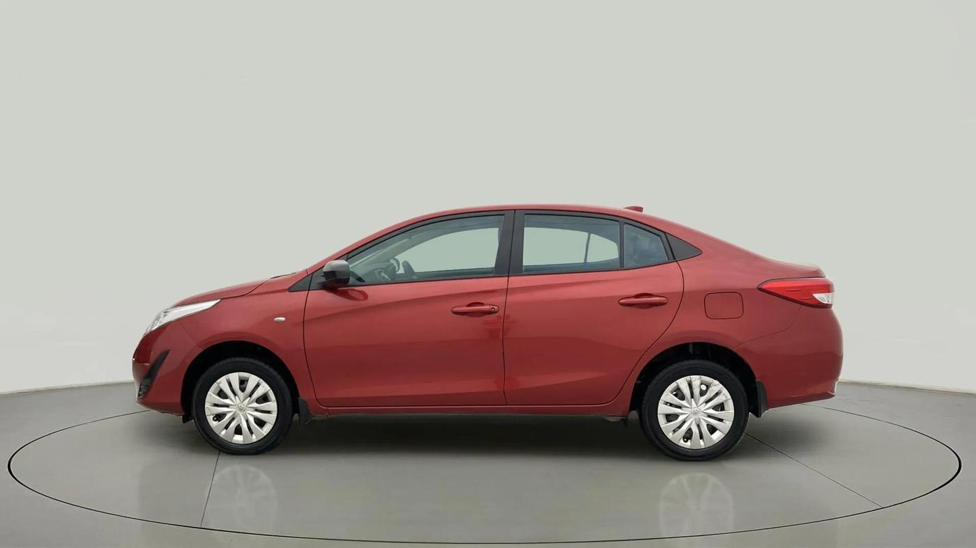 2018 Toyota YARIS J CVT, Petrol, Automatic, 55,139 km, Left Side