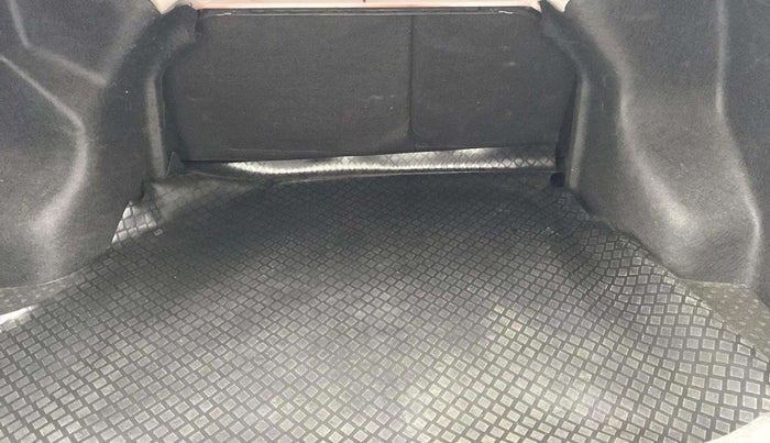 2018 Toyota YARIS J CVT, Petrol, Automatic, 55,089 km, Boot Inside