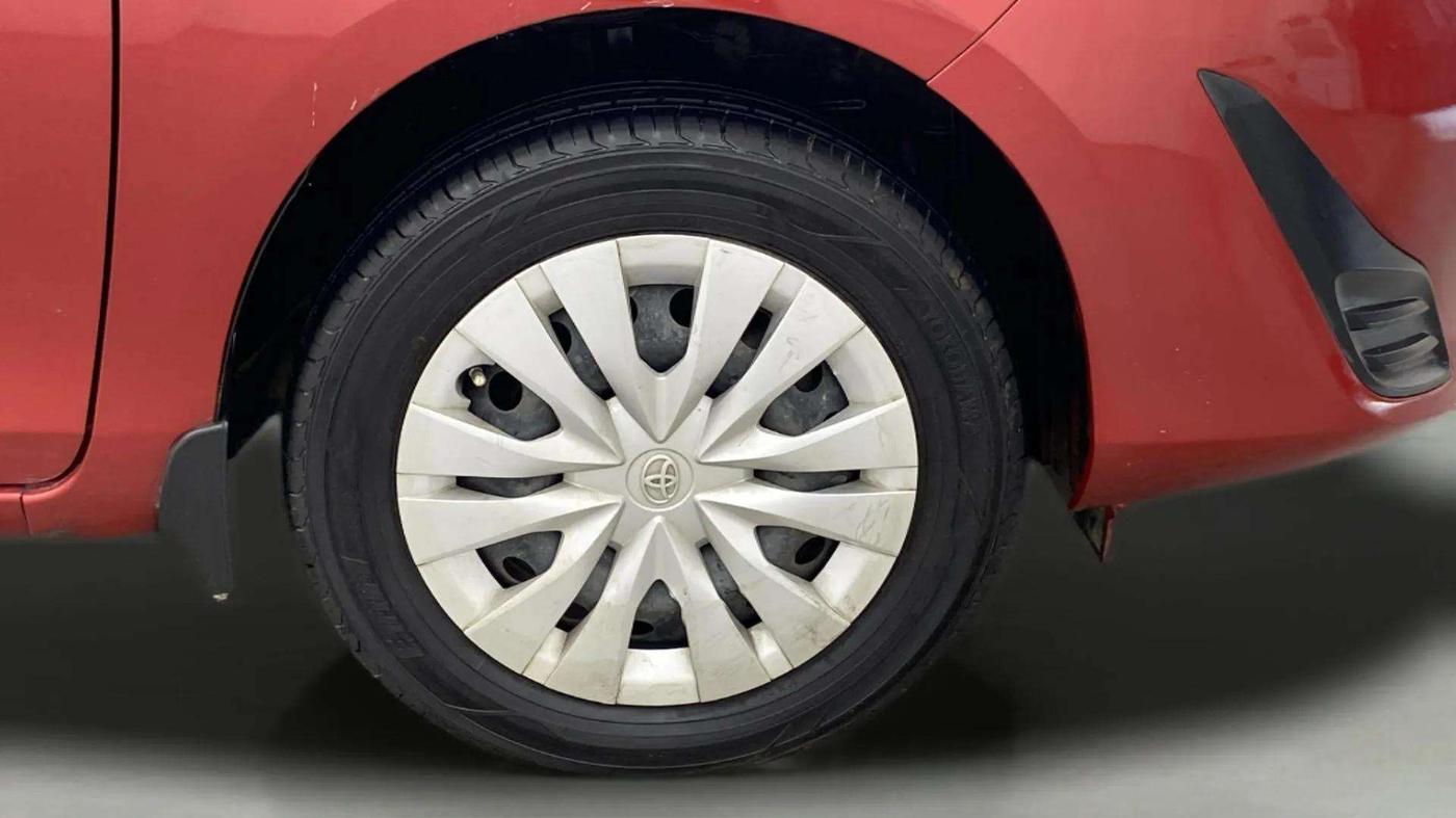 2018 Toyota YARIS J CVT, Petrol, Automatic, 55,139 km, Right Front Wheel