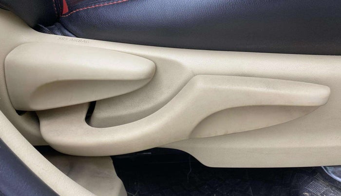 2018 Toyota YARIS J CVT, Petrol, Automatic, 55,089 km, Driver Side Adjustment Panel