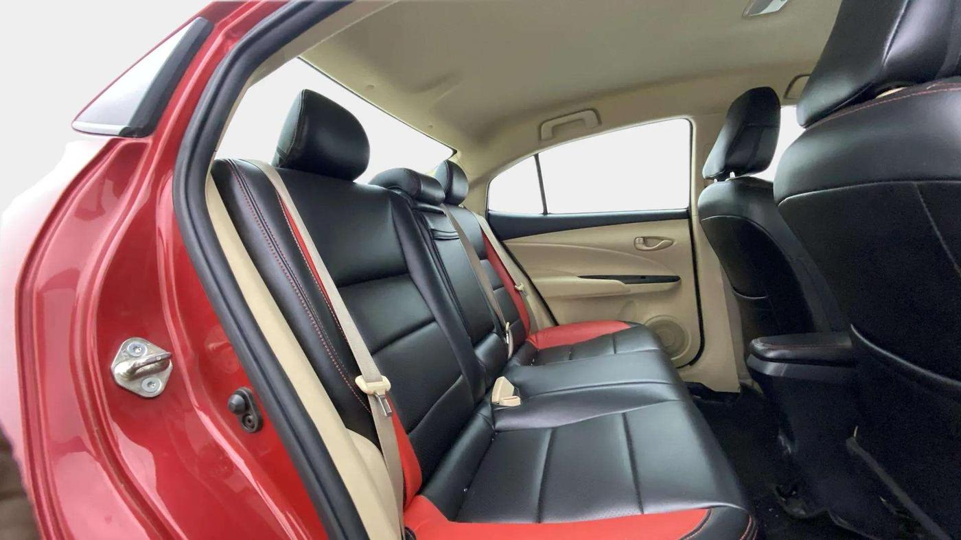 2018 Toyota YARIS J CVT, Petrol, Automatic, 55,139 km, Right Side Rear Door Cabin