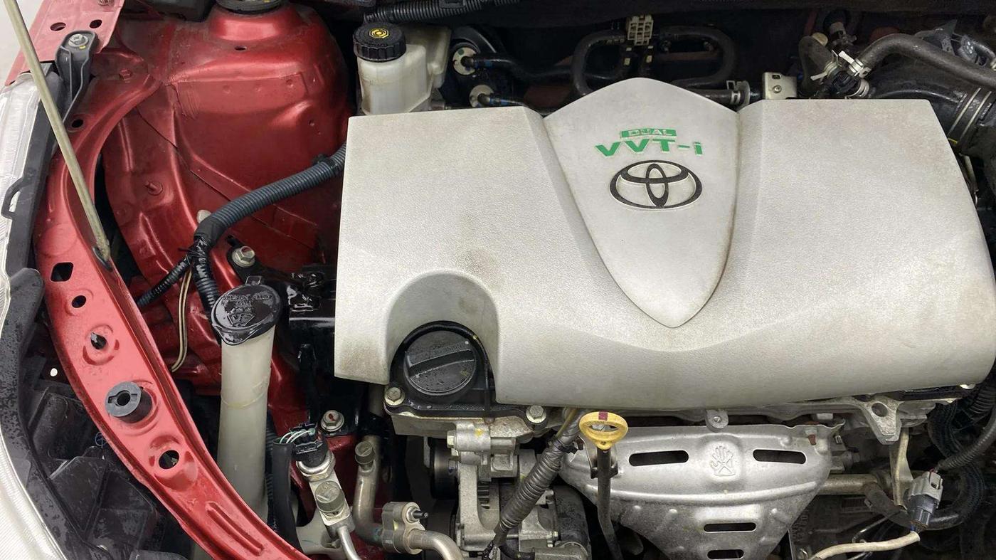 2018 Toyota YARIS J CVT, Petrol, Automatic, 55,139 km, Engine View - Right