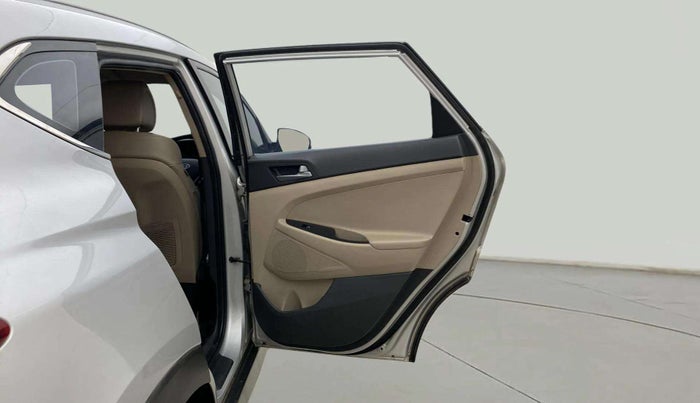 2017 Hyundai Tucson GLS 2WD AT DIESEL, Diesel, Automatic, 95,812 km, RHS Rear Door