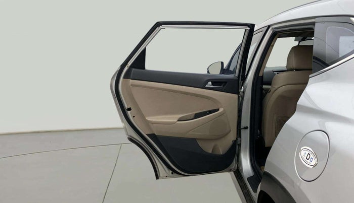 2017 Hyundai Tucson GLS 2WD AT DIESEL, Diesel, Automatic, 95,812 km, LHS Rear Door