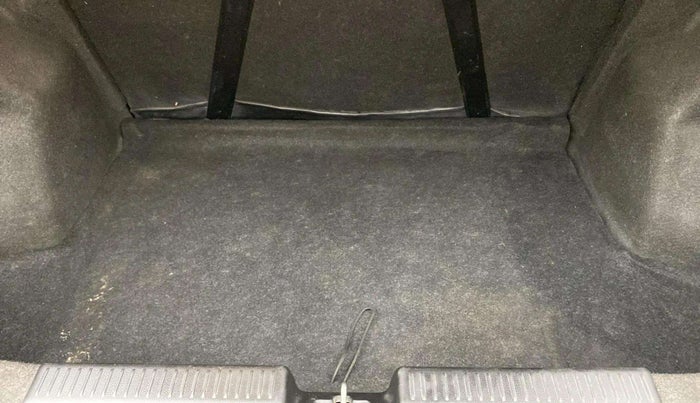 2023 Maruti Dzire VXI, Petrol, Manual, 38,149 km, Boot Inside