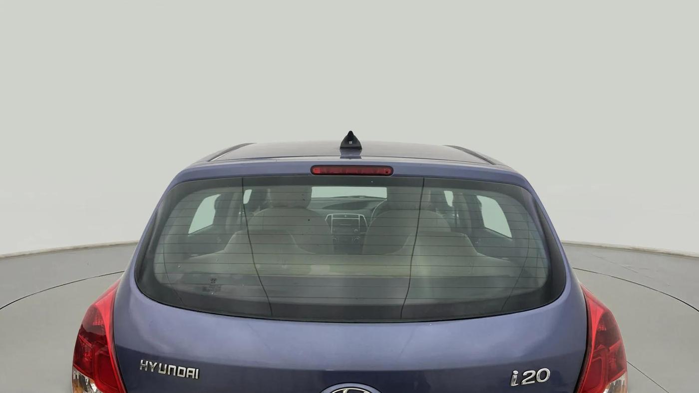 2014 Hyundai i20 MAGNA 1.2, Petrol, Manual, 33,921 km, Rear Windshield