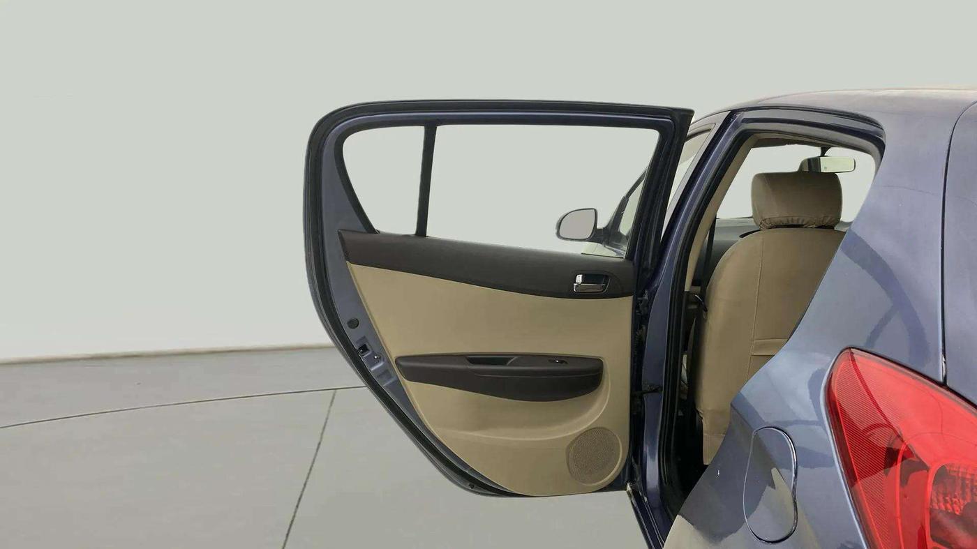 2014 Hyundai i20 MAGNA 1.2, Petrol, Manual, 33,921 km, LHS Rear Door