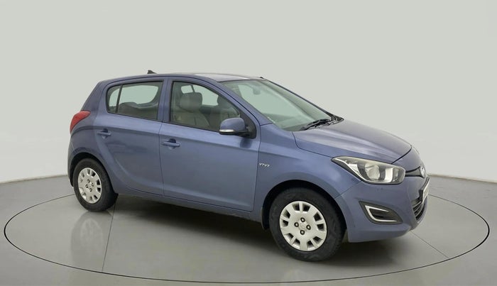2014 Hyundai i20 MAGNA 1.2, Petrol, Manual, 33,826 km, Right Front Diagonal