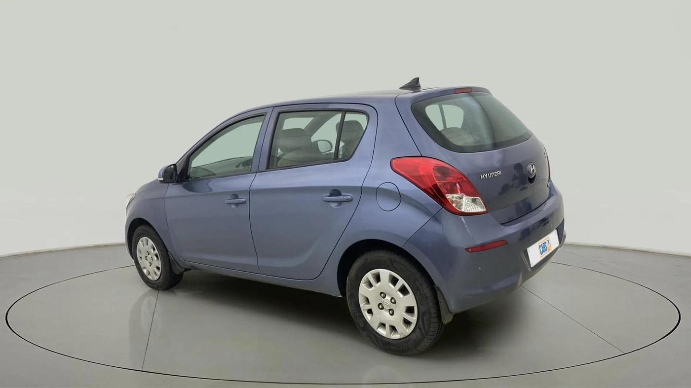 2014 Hyundai i20 MAGNA 1.2, Petrol, Manual, 33,921 km, Left Back Diagonal