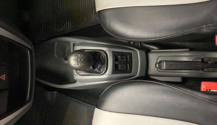 2017 Maruti Alto 800 LXI, Petrol, Manual, 34,287 km, Gear Lever