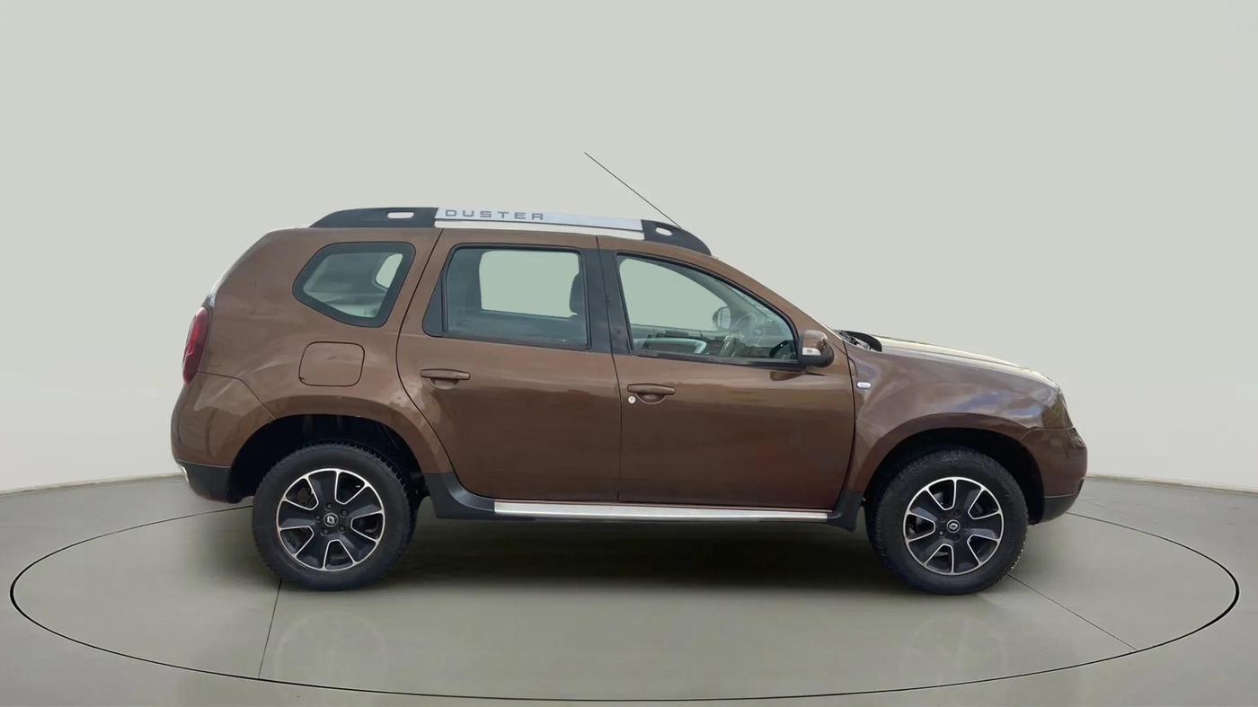 2016 Renault Duster 110 PS RXZ 4X2 AMT DIESEL, Diesel, Automatic, 89,265 km, Right Side View