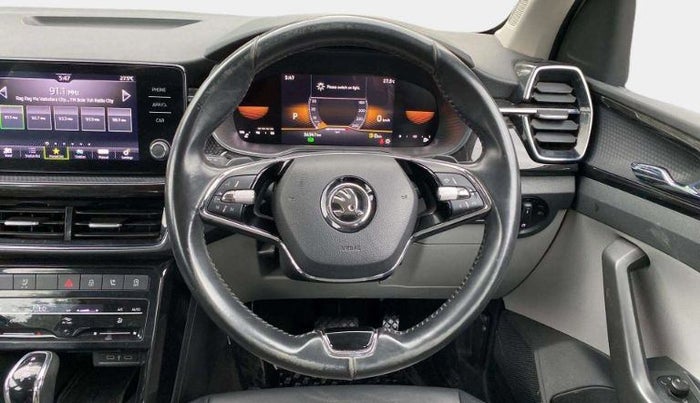 2023 Skoda KUSHAQ STYLE 1.0L TSI AT, Petrol, Automatic, 36,348 km, Steering Wheel Close Up