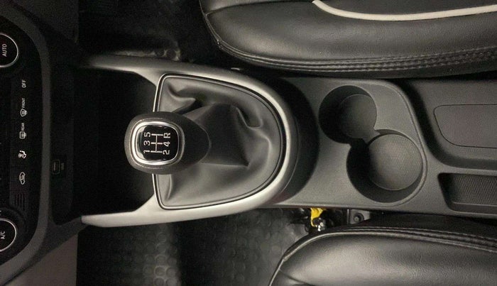 2022 Hyundai GRAND I10 NIOS SPORTZ 1.2 KAPPA VTVT CNG, CNG, Manual, 28,319 km, Gear Lever