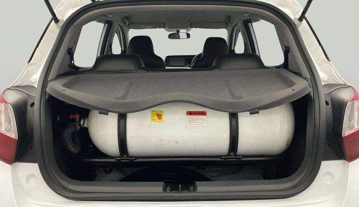 2022 Hyundai GRAND I10 NIOS SPORTZ 1.2 KAPPA VTVT CNG, CNG, Manual, 28,319 km, Boot Inside