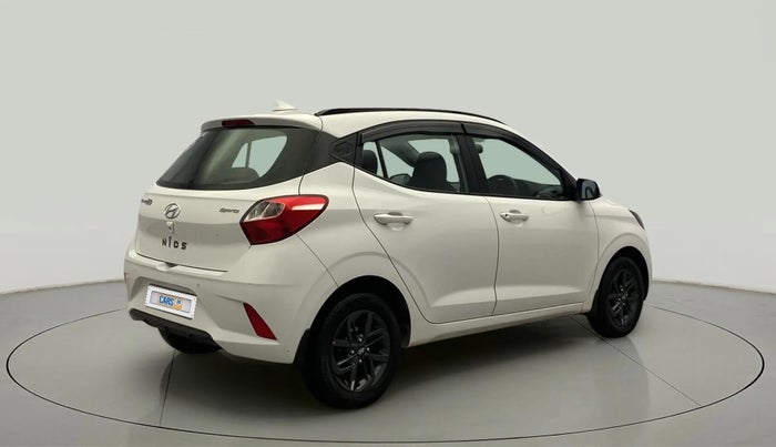 2022 Hyundai GRAND I10 NIOS SPORTZ 1.2 KAPPA VTVT CNG, CNG, Manual, 28,319 km, Right Back Diagonal