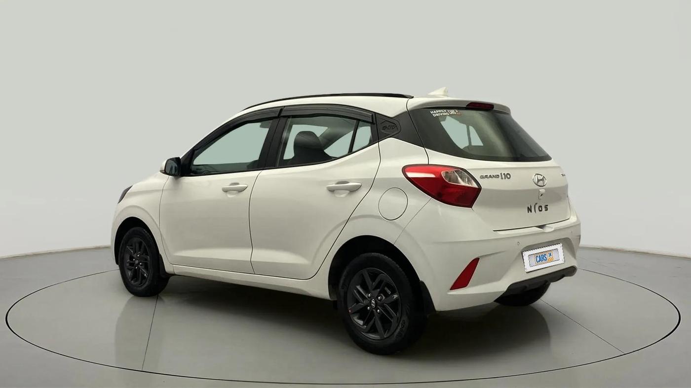 2022 Hyundai GRAND I10 NIOS SPORTZ 1.2 KAPPA VTVT CNG, CNG, Manual, 28,349 km, Left Back Diagonal