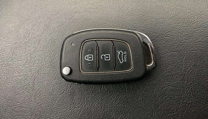 2022 Hyundai GRAND I10 NIOS SPORTZ 1.2 KAPPA VTVT CNG, CNG, Manual, 28,319 km, Key Close Up