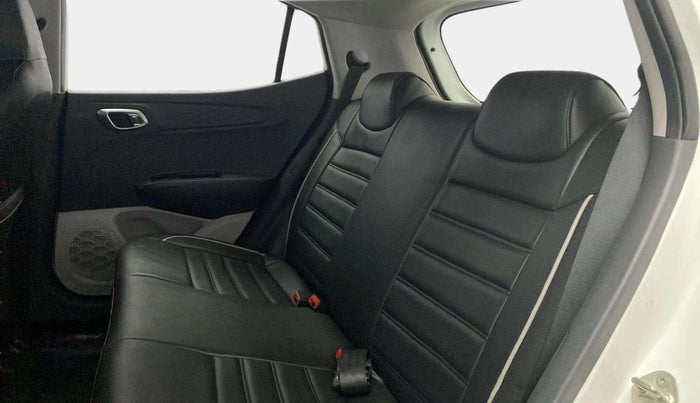 2022 Hyundai GRAND I10 NIOS SPORTZ 1.2 KAPPA VTVT CNG, CNG, Manual, 28,319 km, Right Side Rear Door Cabin