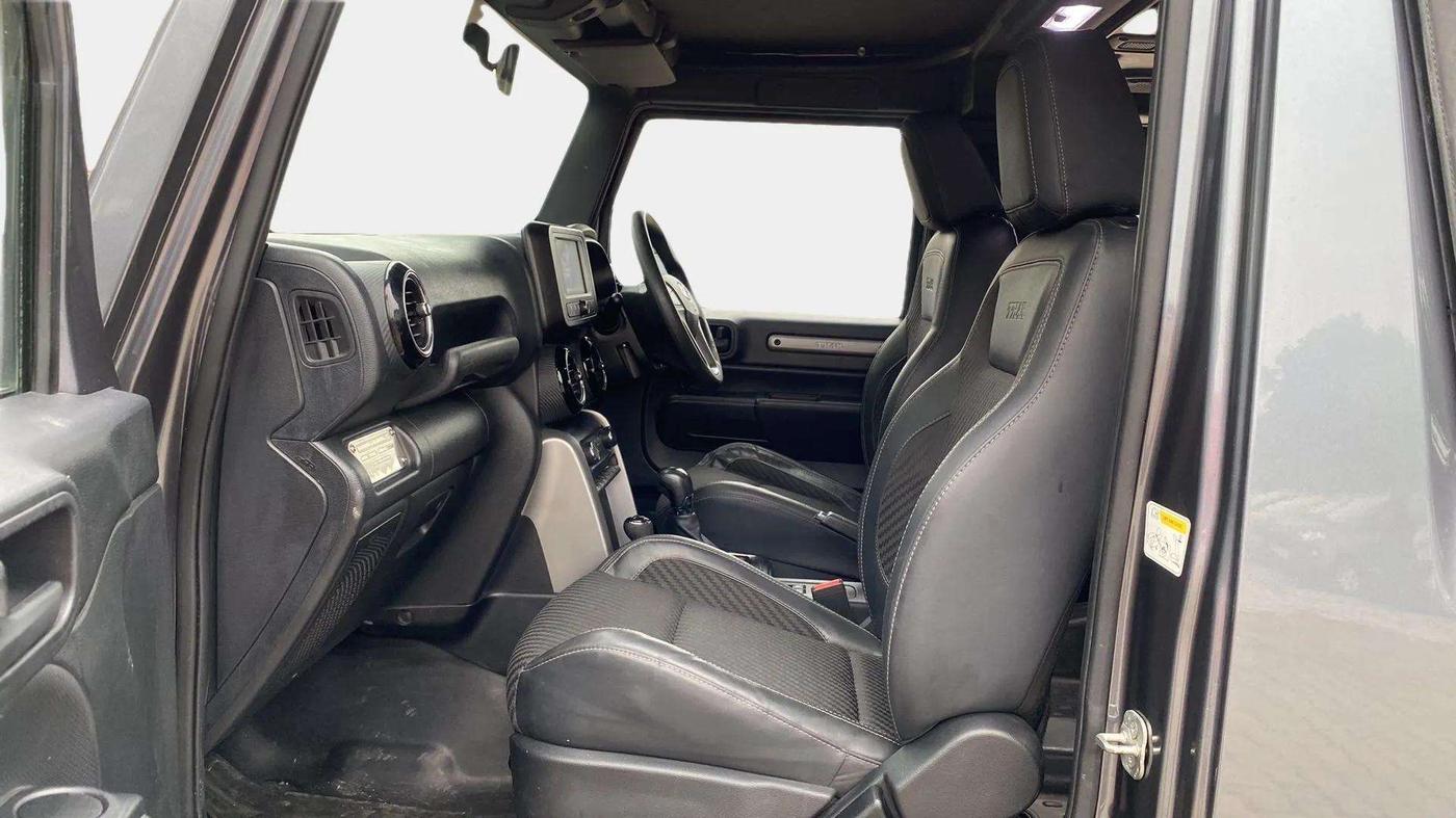 2021 Mahindra Thar LX  P 4WD AT CONVERTIBLE, Petrol, Automatic, 15,541 km, Right Side Front Door Cabin