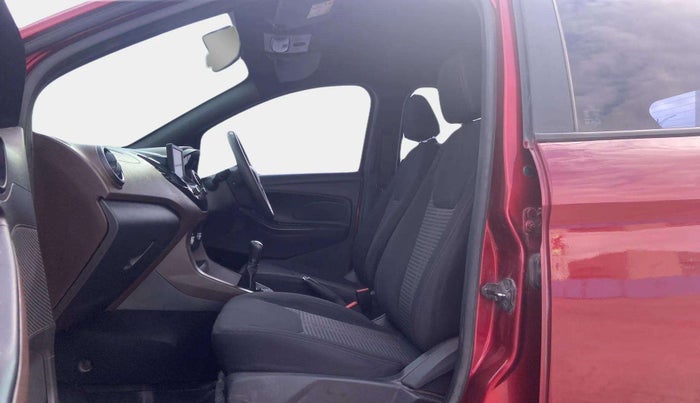 2019 Ford FREESTYLE TITANIUM 1.2 PETROL, Petrol, Manual, 61,229 km, Right Side Front Door Cabin
