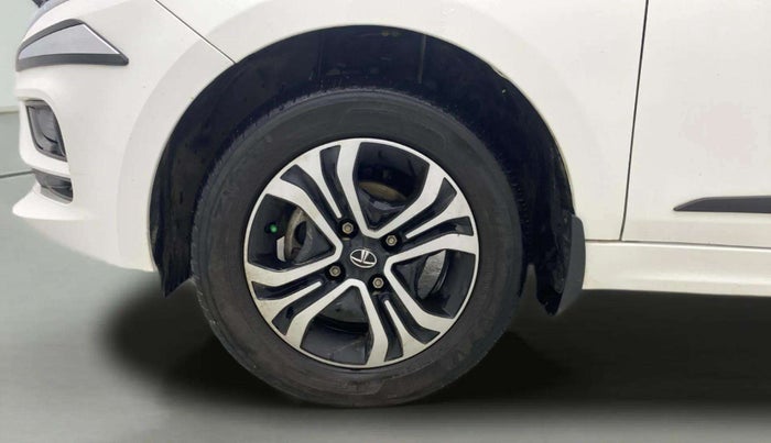 2023 Tata Tiago XT CNG, CNG, Manual, 24,726 km, Left Front Wheel