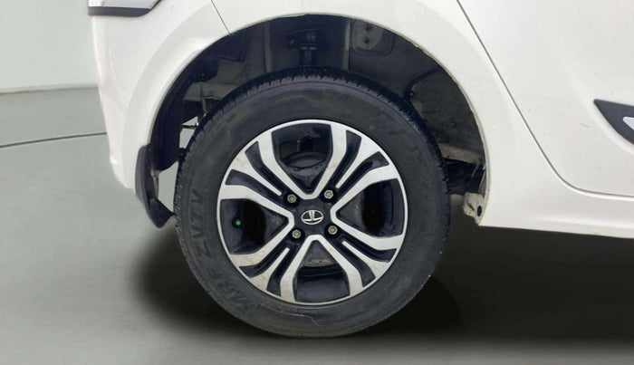 2023 Tata Tiago XT CNG, CNG, Manual, 24,726 km, Right Rear Wheel