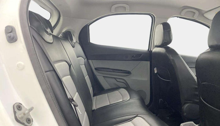 2023 Tata Tiago XT CNG, CNG, Manual, 24,726 km, Right Side Rear Door Cabin