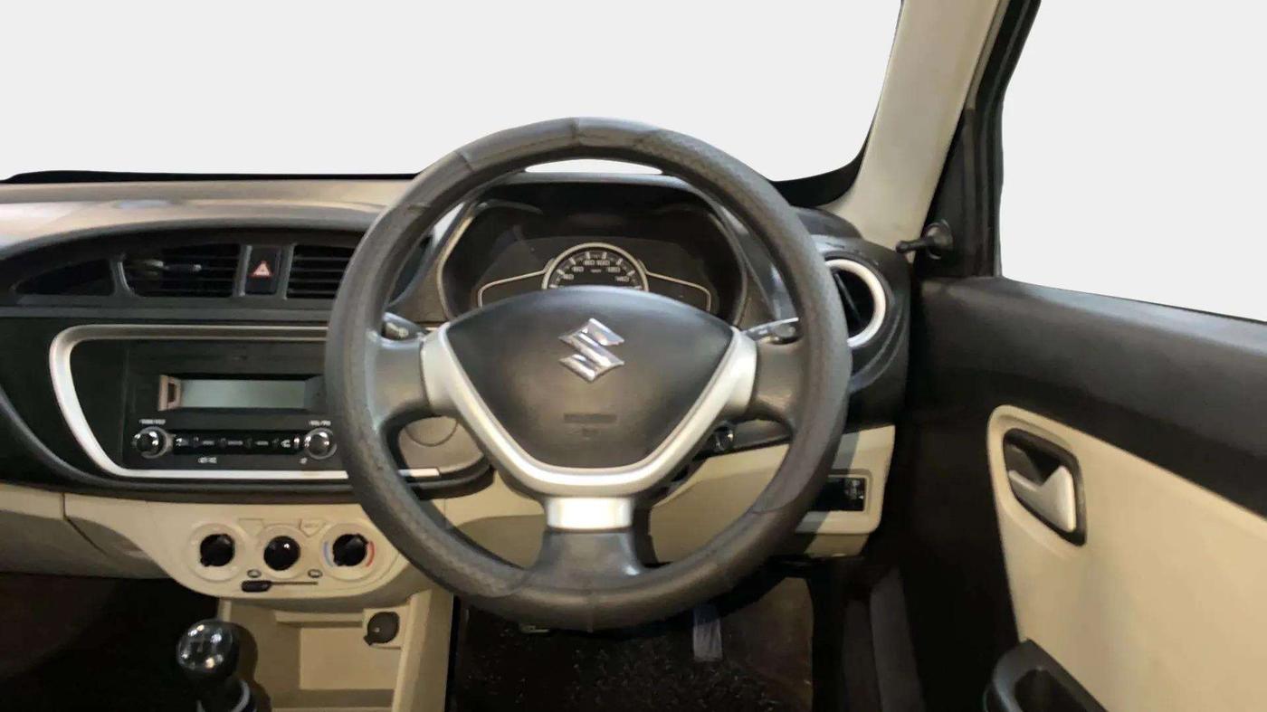 2023 Maruti Alto VXI, Petrol, Manual, 26,916 km, Steering Wheel Close Up