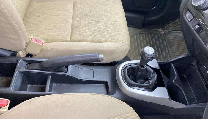 2015 Honda Jazz 1.2L I-VTEC SV, CNG, Manual, 58,607 km, Gear Lever