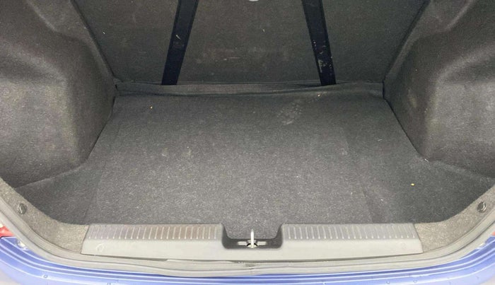 2017 Maruti Dzire VXI, Petrol, Manual, 33,695 km, Boot Inside