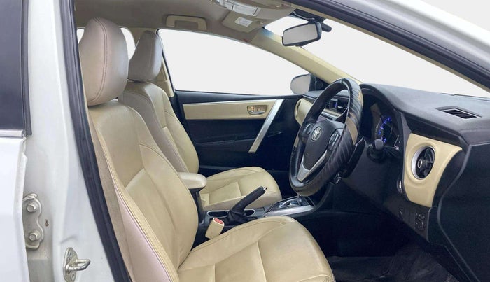 2019 Toyota Corolla Altis VL CVT PETROL, Petrol, Automatic, 78,356 km, Right Side Front Door Cabin