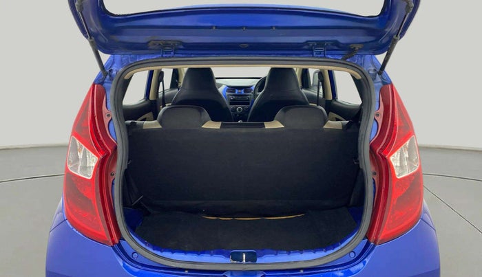 2015 Hyundai Eon ERA +, Petrol, Manual, 30,092 km, Boot Inside