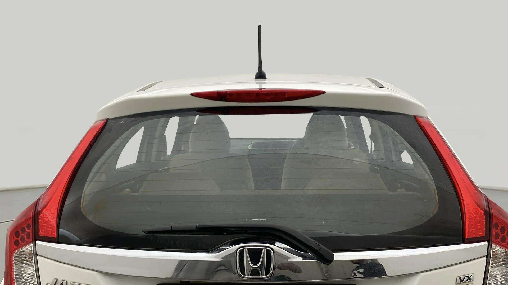 Rear-Windshield---Roof-25