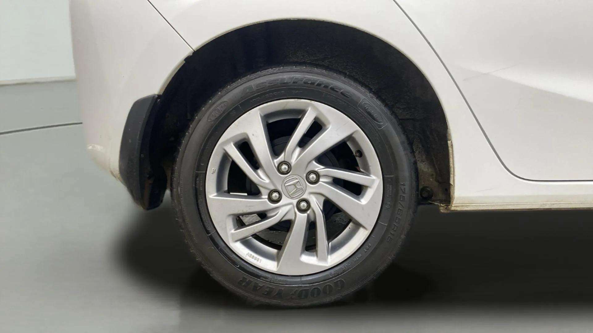 RHS-Rear-Wheel-15