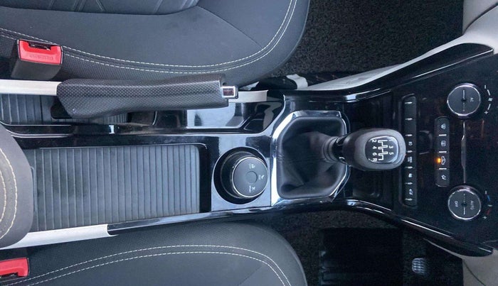2022 Tata NEXON XZ PLUS PETROL SUNROOF, Petrol, Manual, 30,735 km, Gear Lever