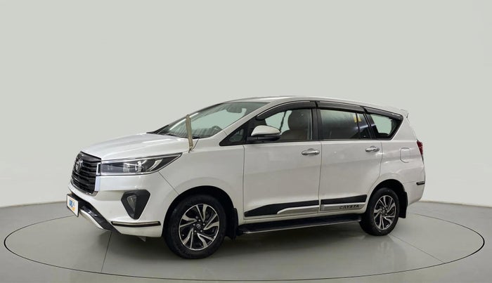 2022 Toyota Innova Crysta 2.7 VX 7 STR, Petrol, Manual, 13,588 km, Left Front Diagonal