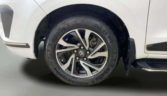 2022 Toyota Innova Crysta 2.7 VX 7 STR, Petrol, Manual, 13,588 km, Left Front Wheel