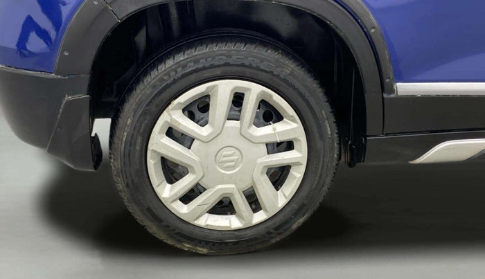2020 Maruti Vitara Brezza LXI, Petrol, Manual, 50,728 km, Right Rear Wheel