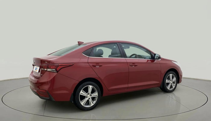 2018 Hyundai Verna 1.6 VTVT SX, Petrol, Manual, 88,455 km, Right Back Diagonal