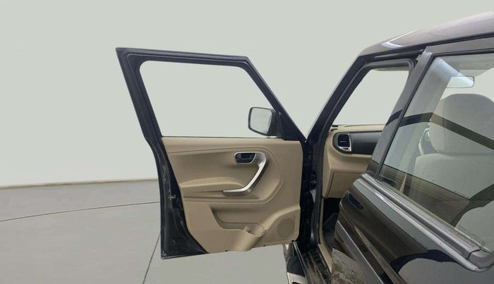 2021 Mahindra BOLERO NEO N 10, Diesel, Manual, 46,274 km, LHS Front Door
