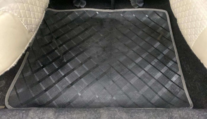 2021 Mahindra BOLERO NEO N 10, Diesel, Manual, 46,274 km, Boot Open Zoomed View