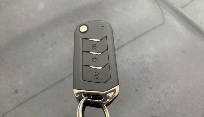 2021 Mahindra BOLERO NEO N 10, Diesel, Manual, 46,274 km, Key Close Up