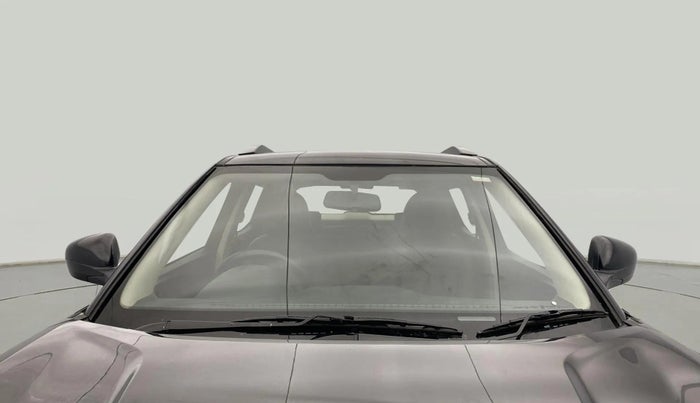 2022 Mahindra XUV300 W4 1.5 DIESEL, Diesel, Manual, 66,314 km, Front Windshield