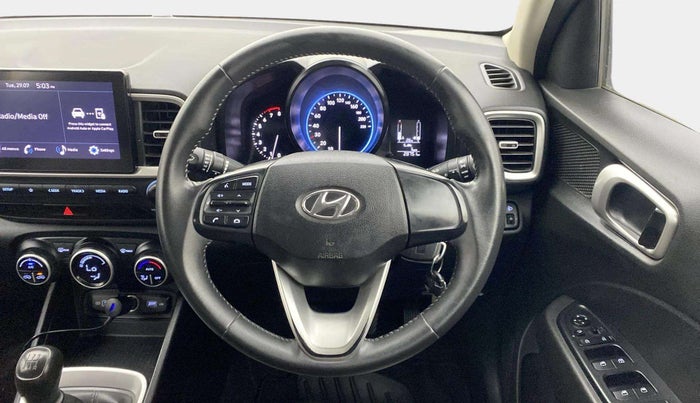 2022 Hyundai VENUE S Plus 1.2 Petrol MT, Petrol, Manual, 28,750 km, Steering Wheel Close Up