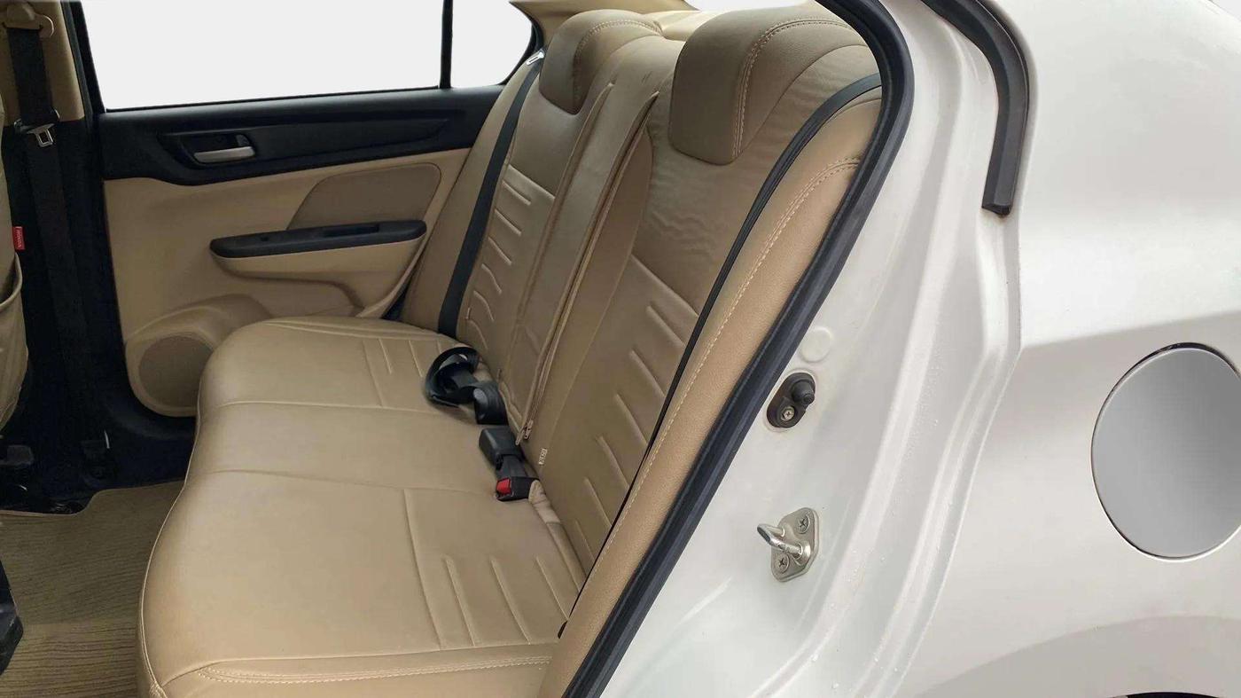 2021 Honda Amaze 1.2L I-VTEC VX CVT, Petrol, Automatic, 36,630 km, Right Side Rear Door Cabin