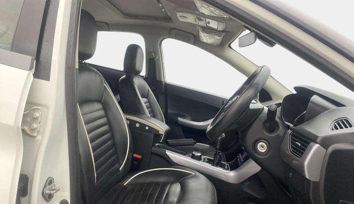 2021 Tata NEXON XM SUNROOF PETROL, Petrol, Manual, 41,496 km, Right Side Front Door Cabin