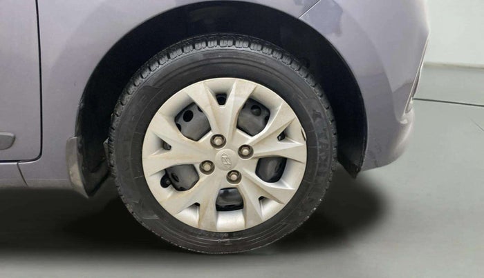 2014 Hyundai Grand i10 SPORTZ 1.2 KAPPA VTVT, CNG, Manual, 56,886 km, Right Front Wheel