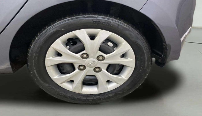 2014 Hyundai Grand i10 SPORTZ 1.2 KAPPA VTVT, CNG, Manual, 56,886 km, Left Rear Wheel